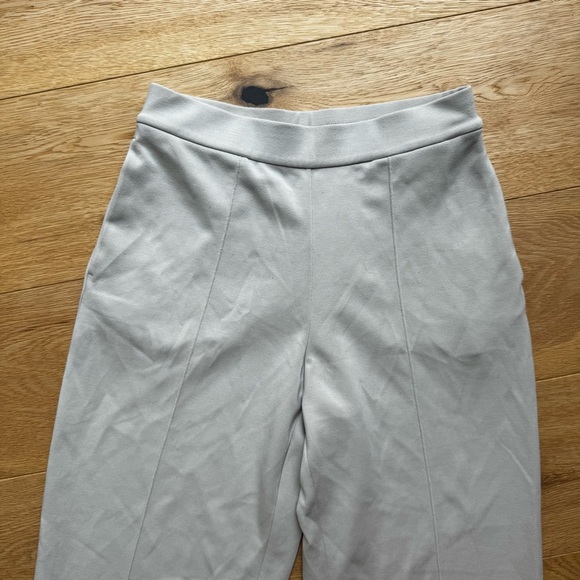 Uniqlo Stretch Double Face Straight Pants in Natural - XS - Picture 15 of 15